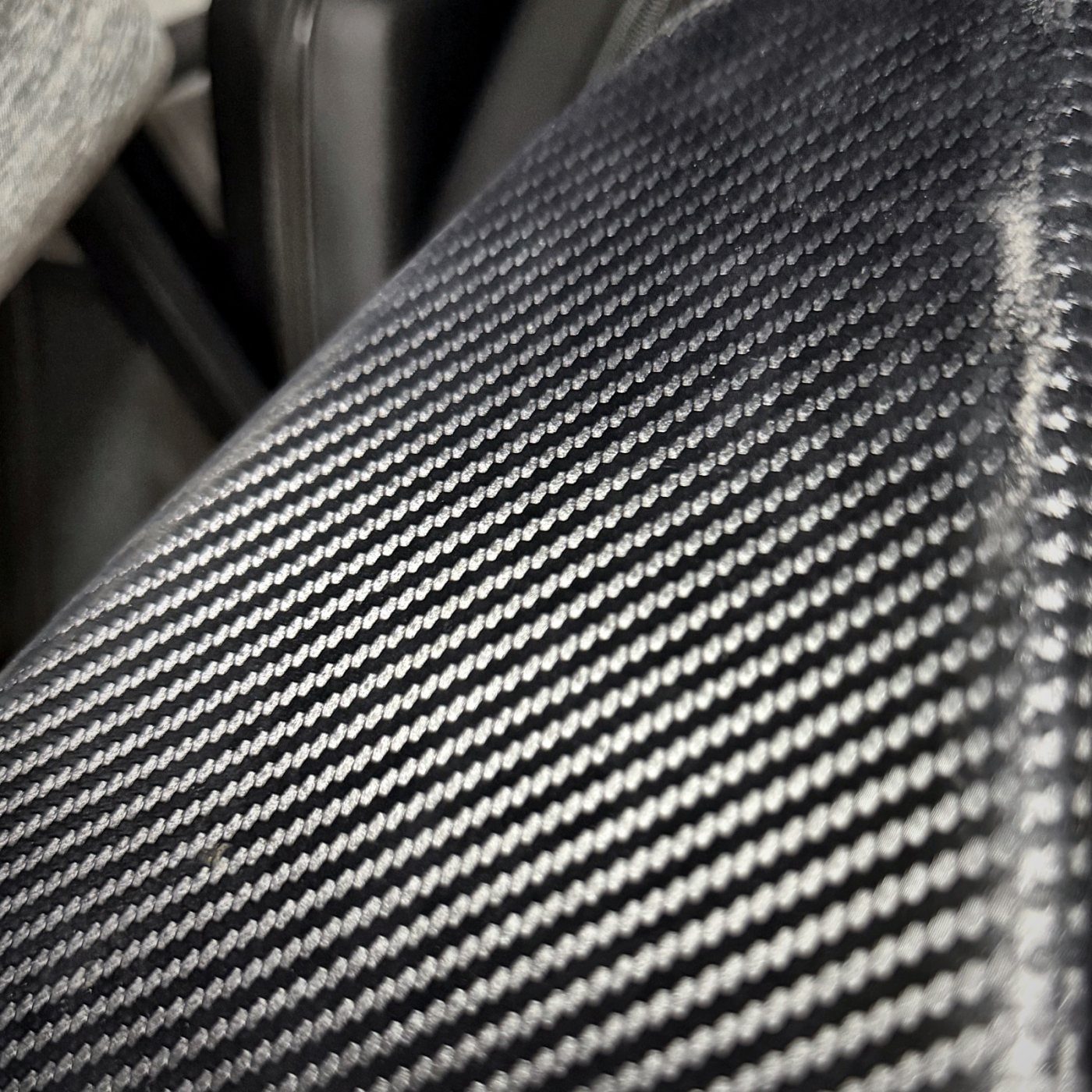 Carbon-fibre shell