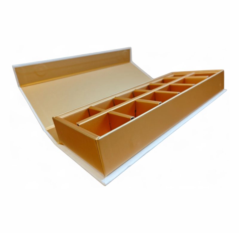 Gold-lined flip box
